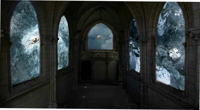 Marion Tampon-Lajarriette, projet Le Somnambule ou Le Voyage fantastique, installation triptyque vidéo à La Chapelle Jeanne d’Arc, Thouars, 2012